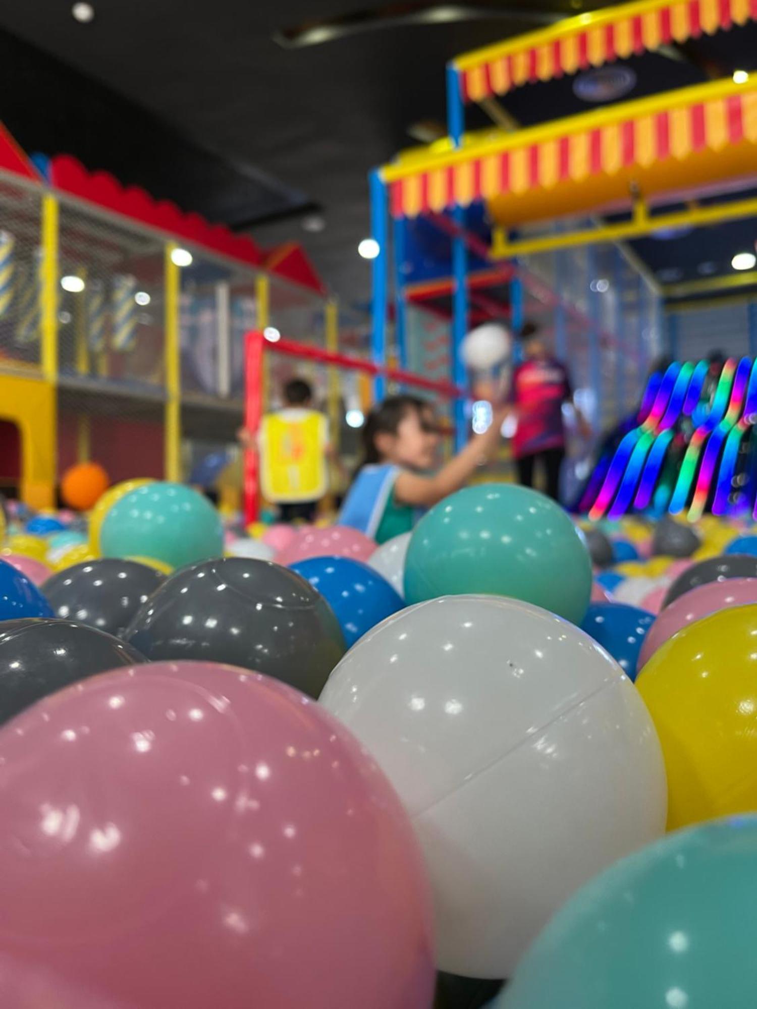 Waves Aqua Resort Kenitra Exterior photo Ball pit